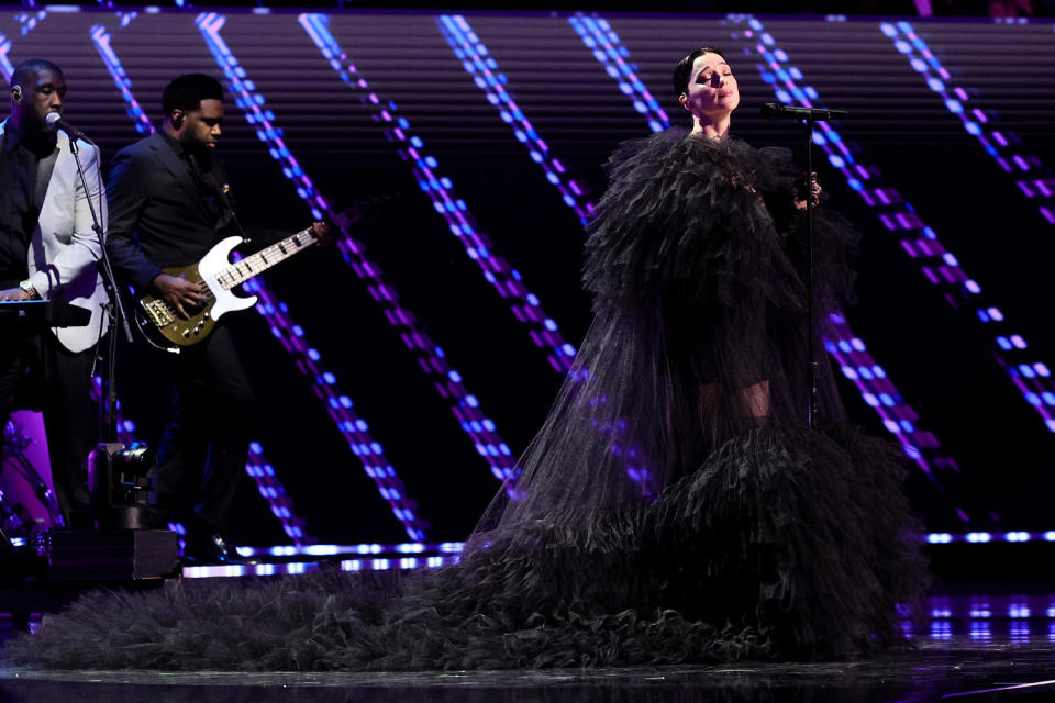 38th Annual Rock & Roll Hall Of Fame Induction Ceremony - Inside (Theo Wargo / Getty Images for The Rock and Ro)