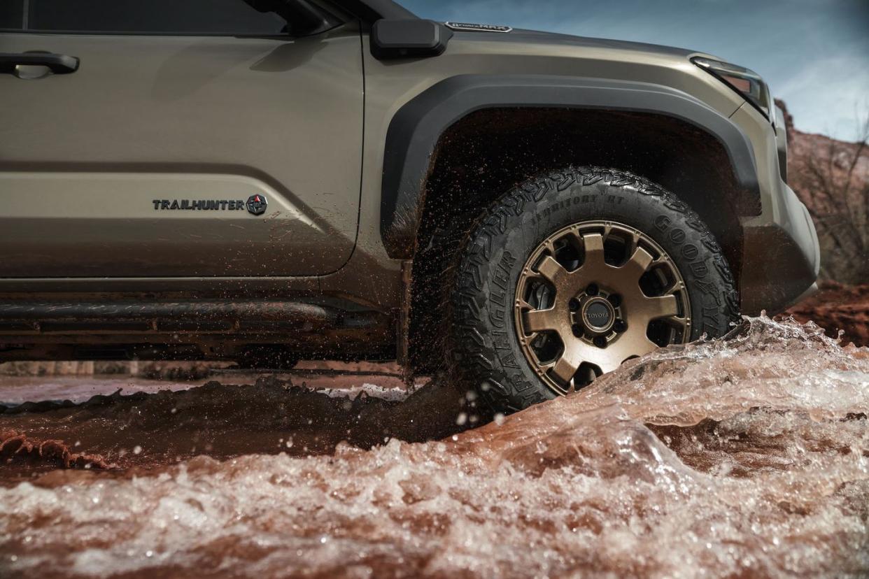 2024 toyota tacoma trailhunter press images