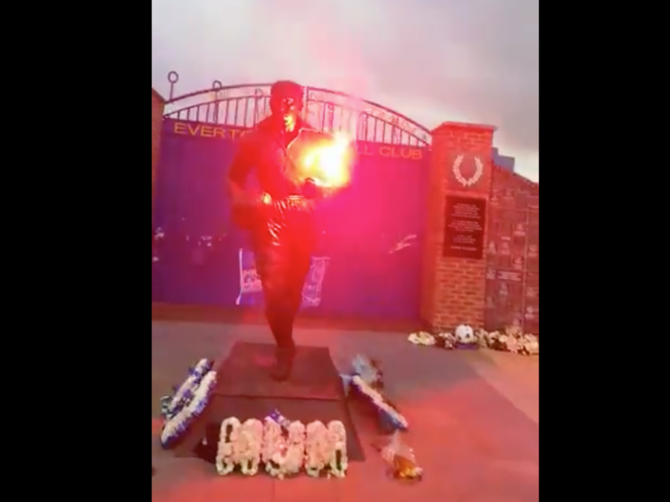 The Dixie Dean statue outside Goodison Park was set on fire: Twitter/Aintree Blues Supporters' Club