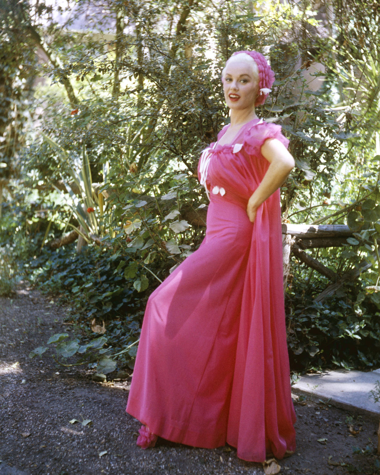 Jayne Mansfield In Pink (Silver Screen Collection / Getty Images)