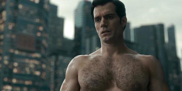 Henry Cavill revela la dieta que sigue cuando no necesita aparecer sin camisa