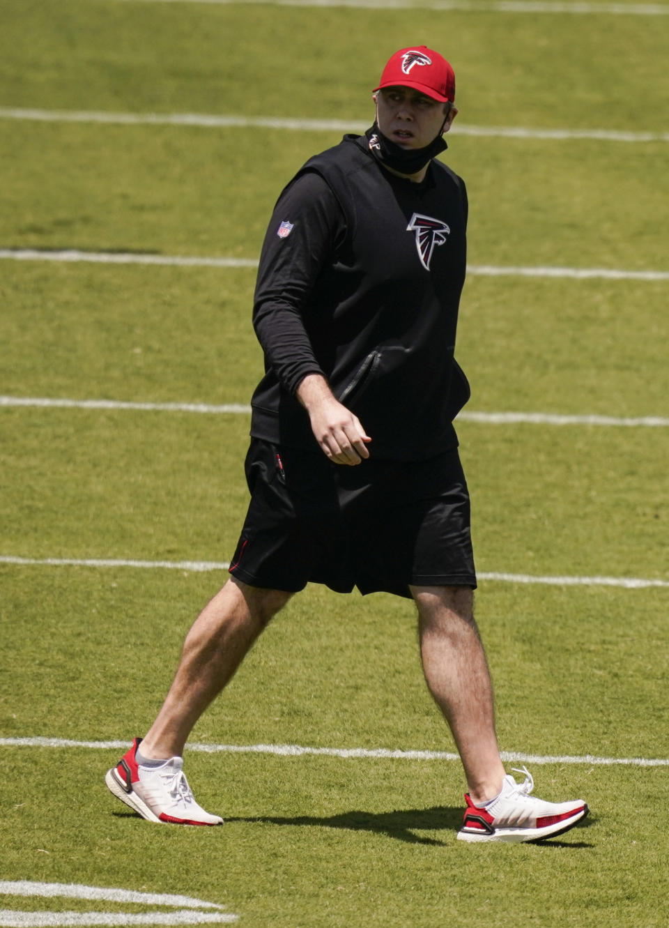 Atlanta Falcons head coach Arthur Smith looks on during an NFL football rookie minicamp on Friday, May 14, 2021, in Flowery Branch, Ga. (AP Photo/Brynn Anderson)