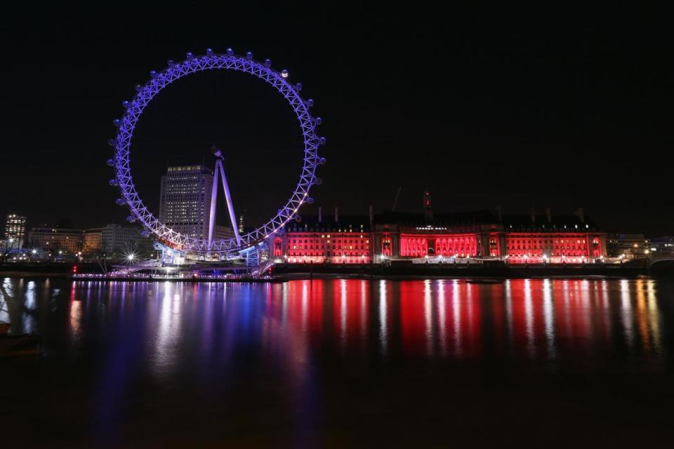 Christmas times by the Thames: London's Southbank