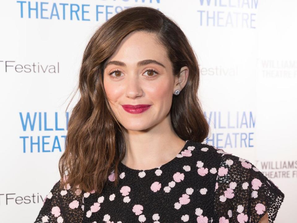 Emmy Rossum ist Mutter einer kleinen Tochter. (Bild: lev radin/Shutterstock.com)