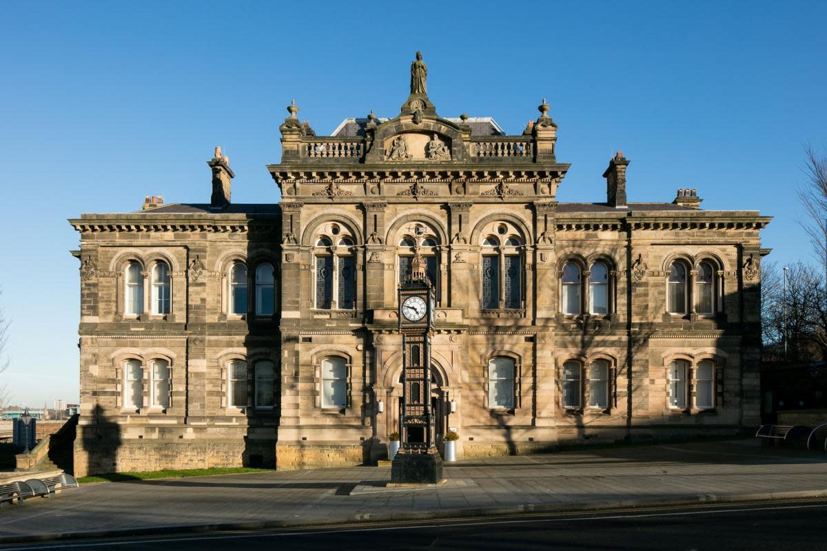 Gateshead Town Hall is for sale