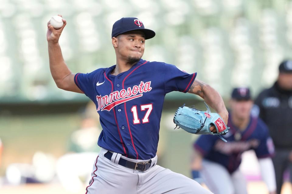 Minnesota Twins righty Chris Archer (17) was traded from Tampa Bay to Pittsburgh in 2018 for, among others, current Tiger Austin Meadows.