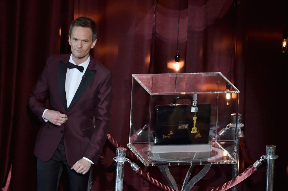 2015: When Neil Patrick Harris performed a magic trick on stage.