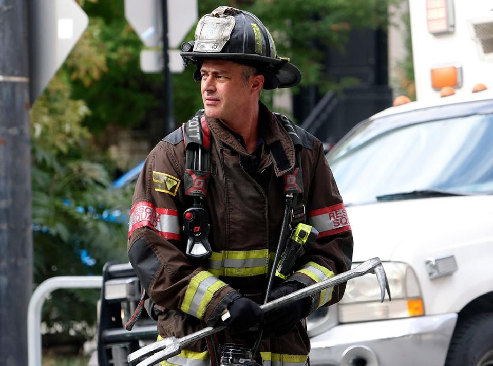 Taylor Kinney, Chicago Fire