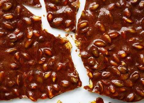 Pumpkin seed brittle