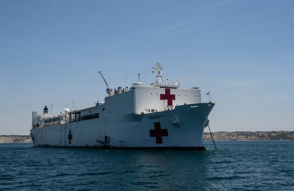 USNS Comfort 16