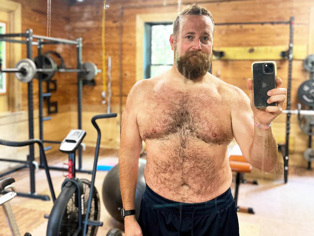 Ben Napier in the gym. (@erinapier via Instagram)