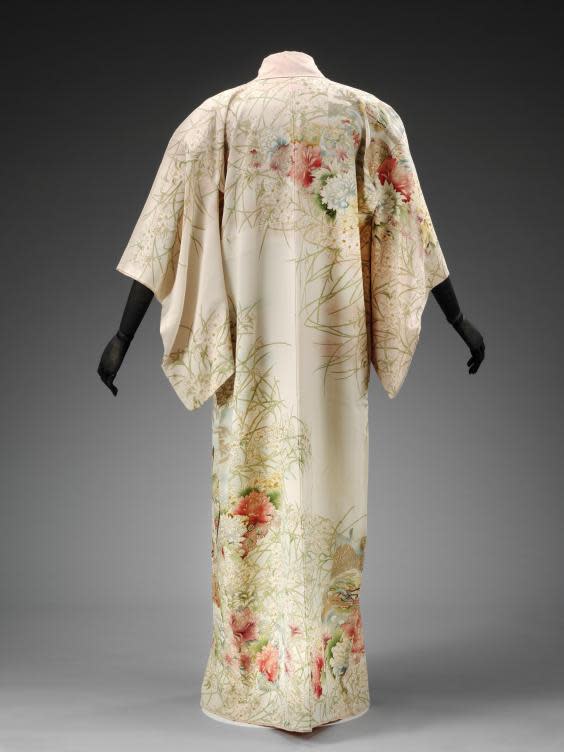 A back view of Mercury’s kimono (Courtesy of the Victoria & Albert Museum)