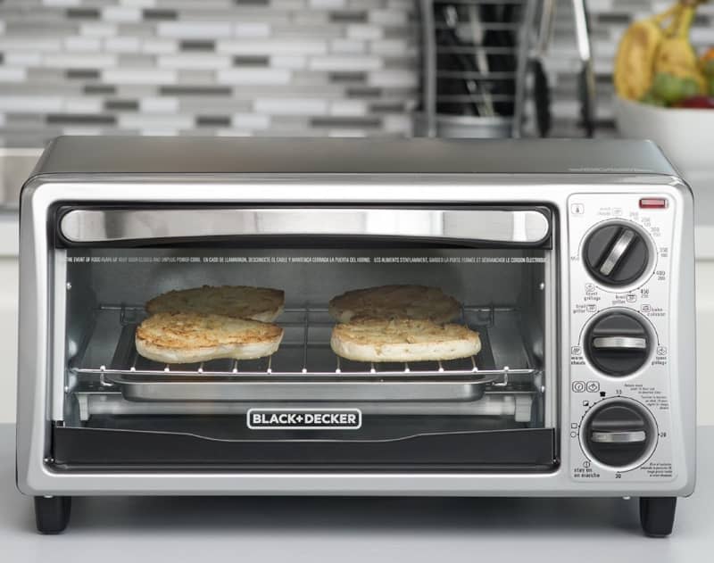 BLACK+DECKER 4-Slice Toaster Oven