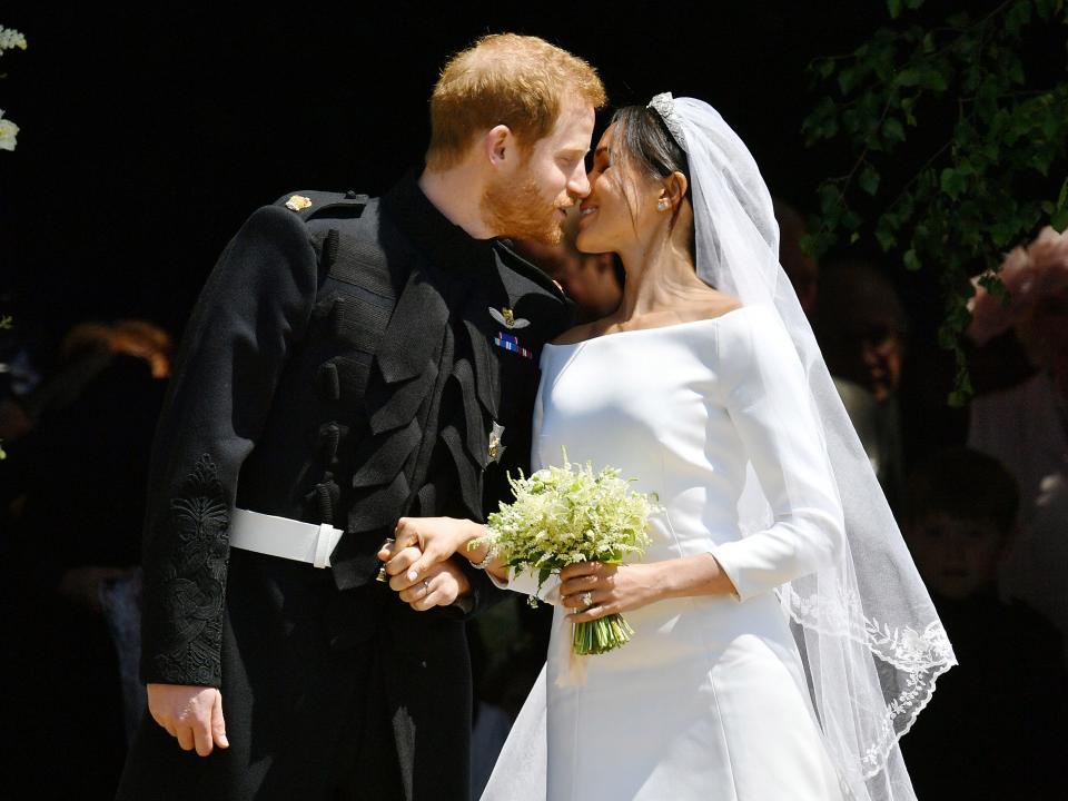 meghan markle wedding flowers princess diana