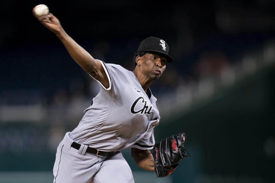 Chicago White Sox starting pitcher Jose Urena delivers during the first inning of the team's baseball game against the Washington Nationals, Tuesday, Sept. 19, 2023, in Washington. (AP Photo/Stephanie Scarbrough)