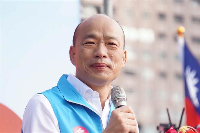 圖為前高雄市長韓國瑜去年參加國慶升旗典禮。（資料照,柯宗緯攝）