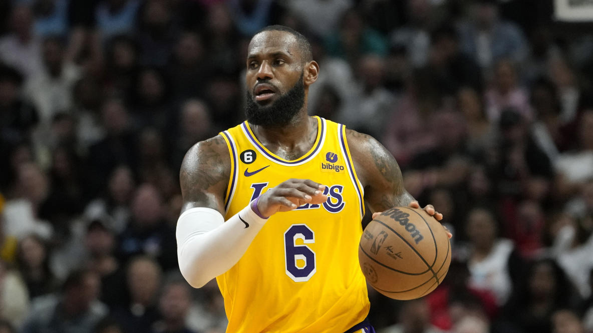 NBA All-Star 2023: Which NFL Stars Have Played in the All-Star Games Till  Date? - The SportsRush