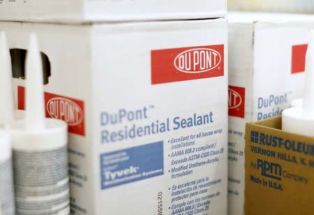 High profits for DuPont, no revenues in the second quarter