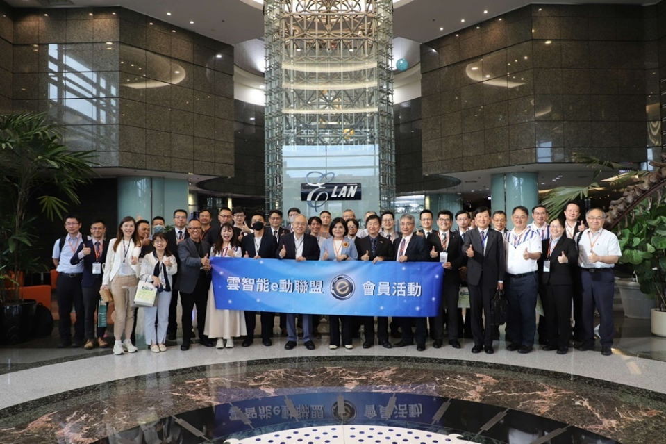 雲科大建立雲智能e動聯盟（e-Team），推動電動車產學合作（圖源：雲科大）