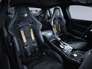 2018 Jaguar XE SV Project 8