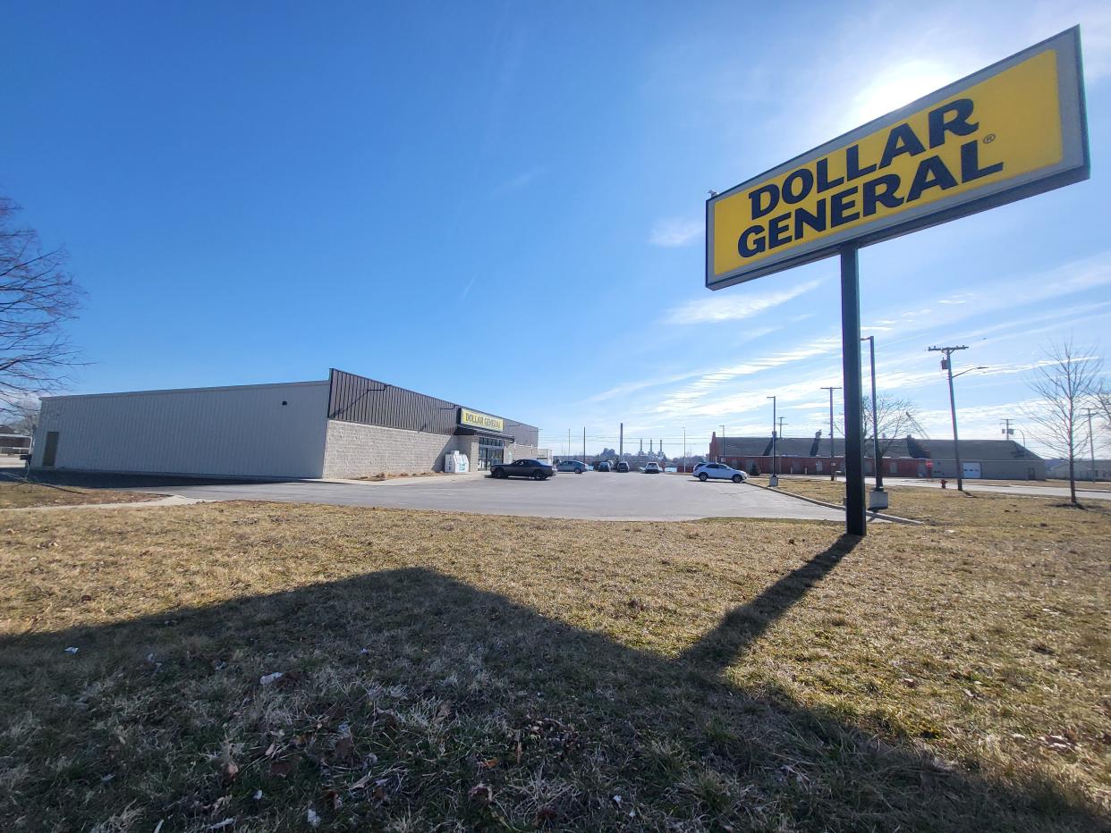 The Dollar General in South Park, shown on Monday, Feb. 26, 2024, began carrying some fresh produce last year. But one local organizer said it's not a replacement for a grocery store that used to stand nearby the site.