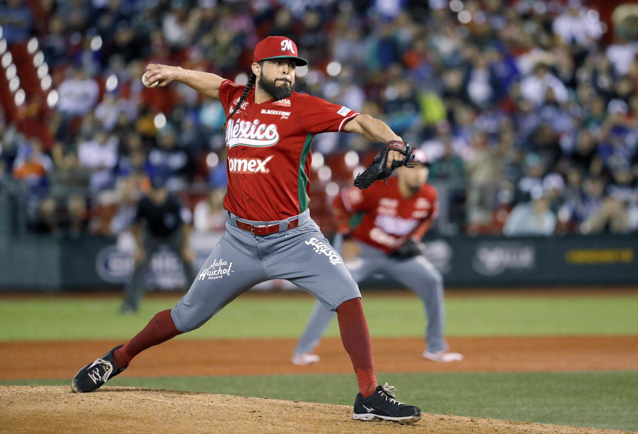 Pitcher Sergio Mitre of Tomateros de Culiacan of Mexico