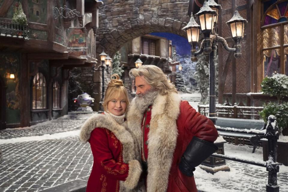 Goldie Hawn and Kurt Russell in the first image for The Christmas Chronicles 2 | Netflix