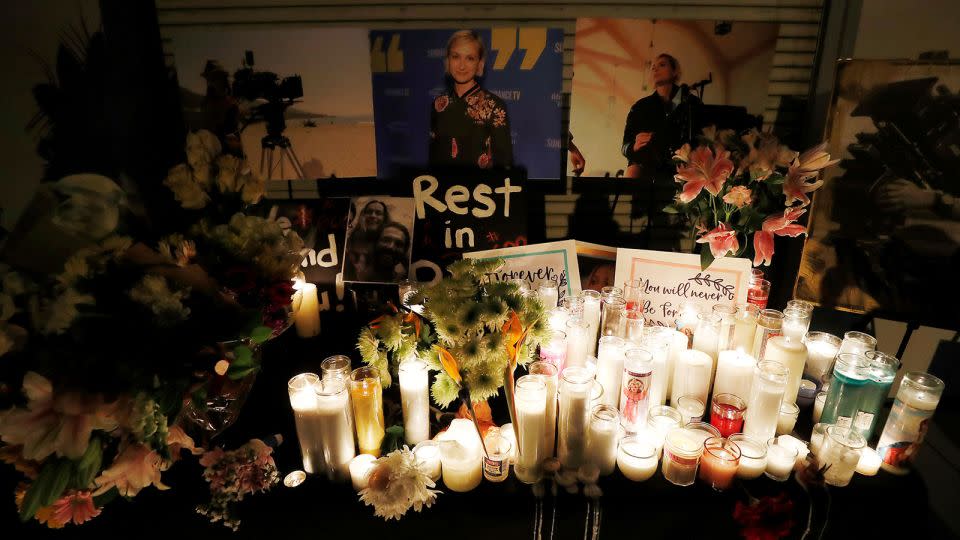 Candles are seen during a vigil for late cinematographer Halyna Hutchins in California in October 2021. - Mario Anzuoni/Reuters