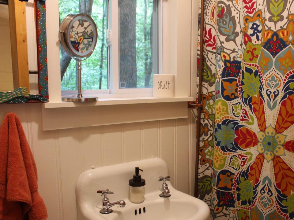 tiny house bathroom