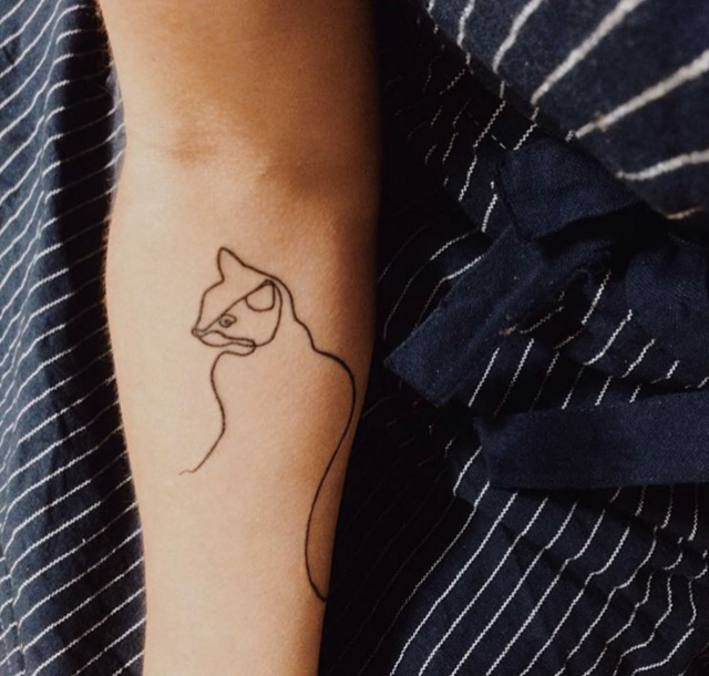 Minimalistic One Line Tattoos That Will Leave You Itching To Get Inked