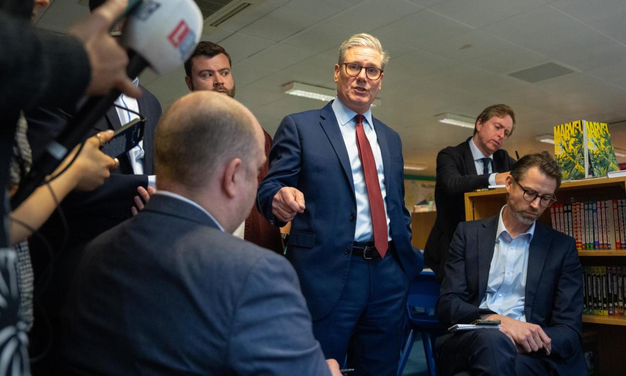 <span>Labour leader Keir Starmer speaks to the media after meeting community members in south London to mark Windrush Day on Saturday.</span><span>Photograph: Carl Court/Getty Images</span>