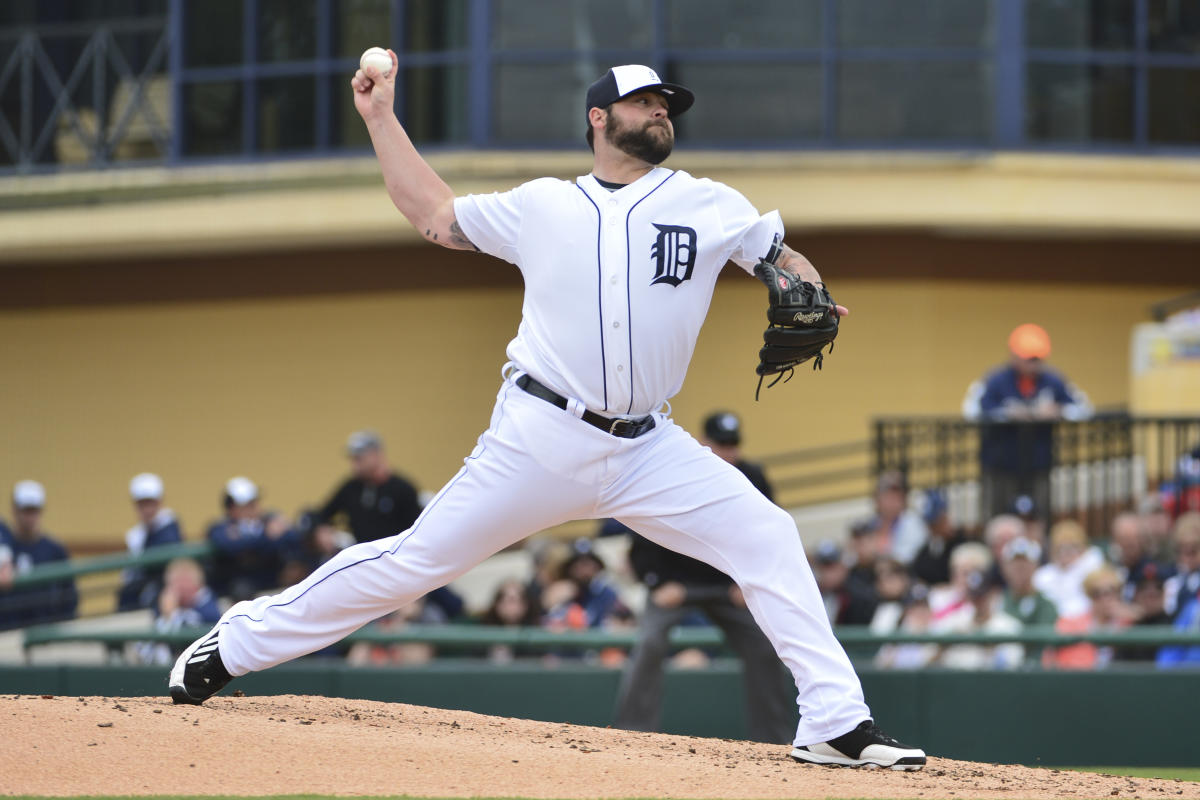Joba Chamberlain turned his Tommy John scar into a must-see tattoo