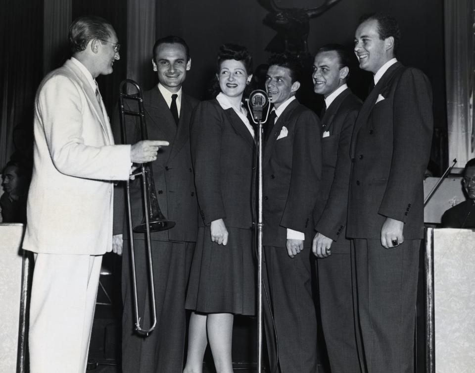 1940: Signing With Tommy Dorsey