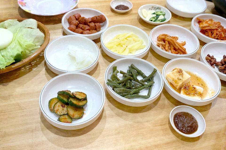 A bountiful array of ‘banchan’ or side dishes.