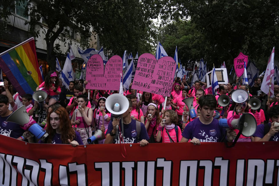 Israelis protest plans by Prime Minister Benjamin Netanyahu's far-right government to overhaul the judicial system, in Tel Aviv, Israel, Saturday, May 27, 2023. (AP Photo/ Ohad Zwigenberg)