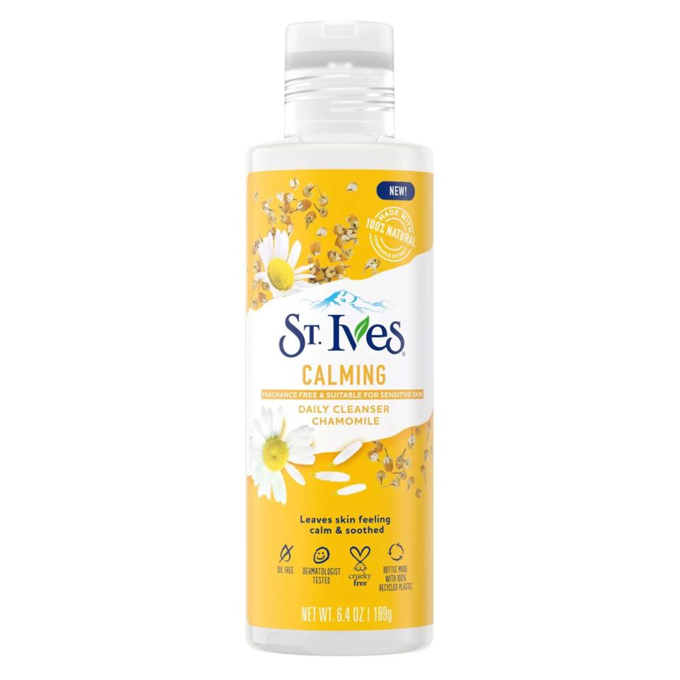 St. Ives Calming Chamomile Daily Cleanser