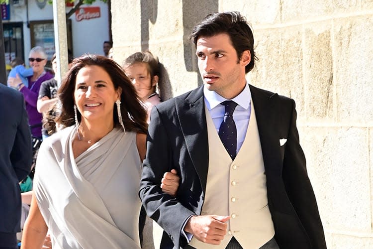 Carlos Sainz Jr con su madre Reyes 