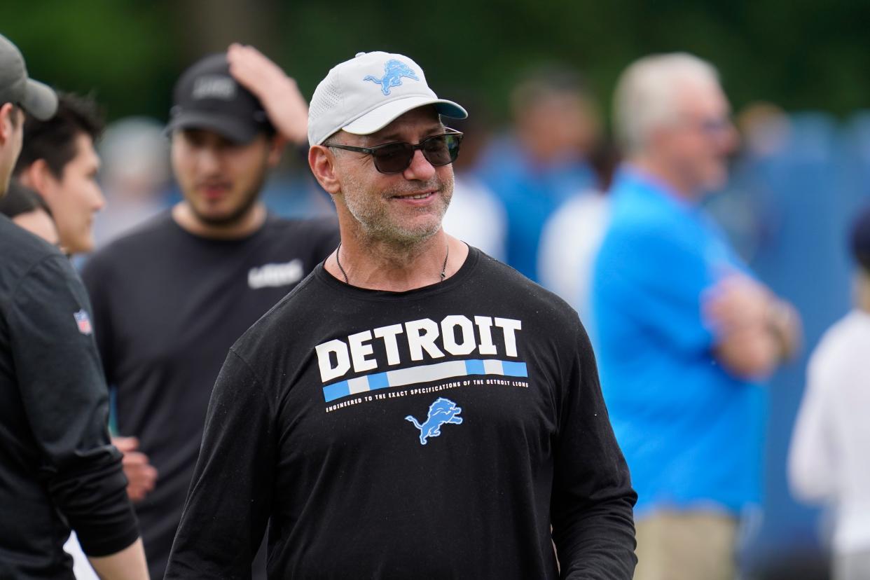 Lions special assistant Chris Spielman during an NFL football practice in Allen Park, Mich., Thursday, June 10, 2021.