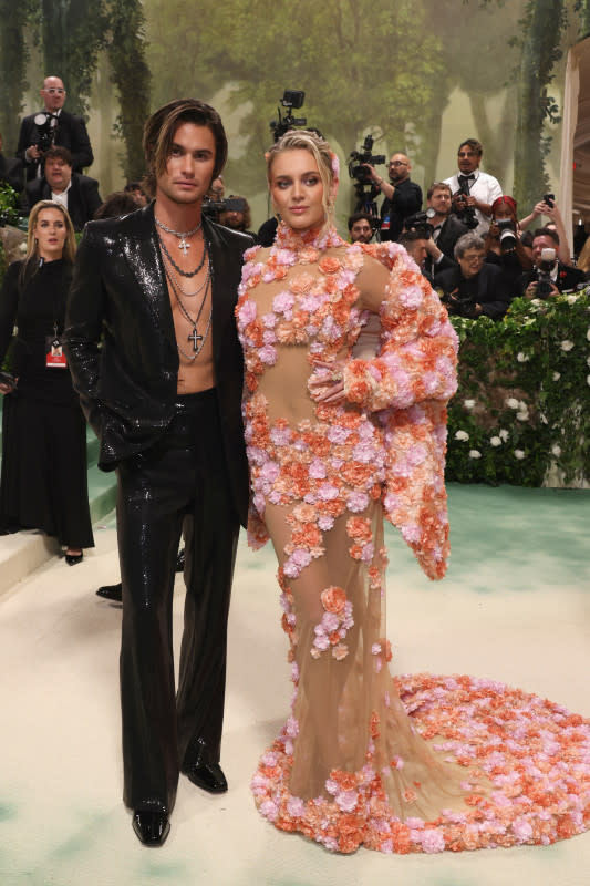 Chase Stokes and Kelsea Ballerini attend The 2024 Met Gala Celebrating 'Sleeping Beauties: Reawakening Fashion' at The Metropolitan Museum of Art on May 6, 2024, in New York City.<p>John Shearer/WireImage via Getty Images</p>