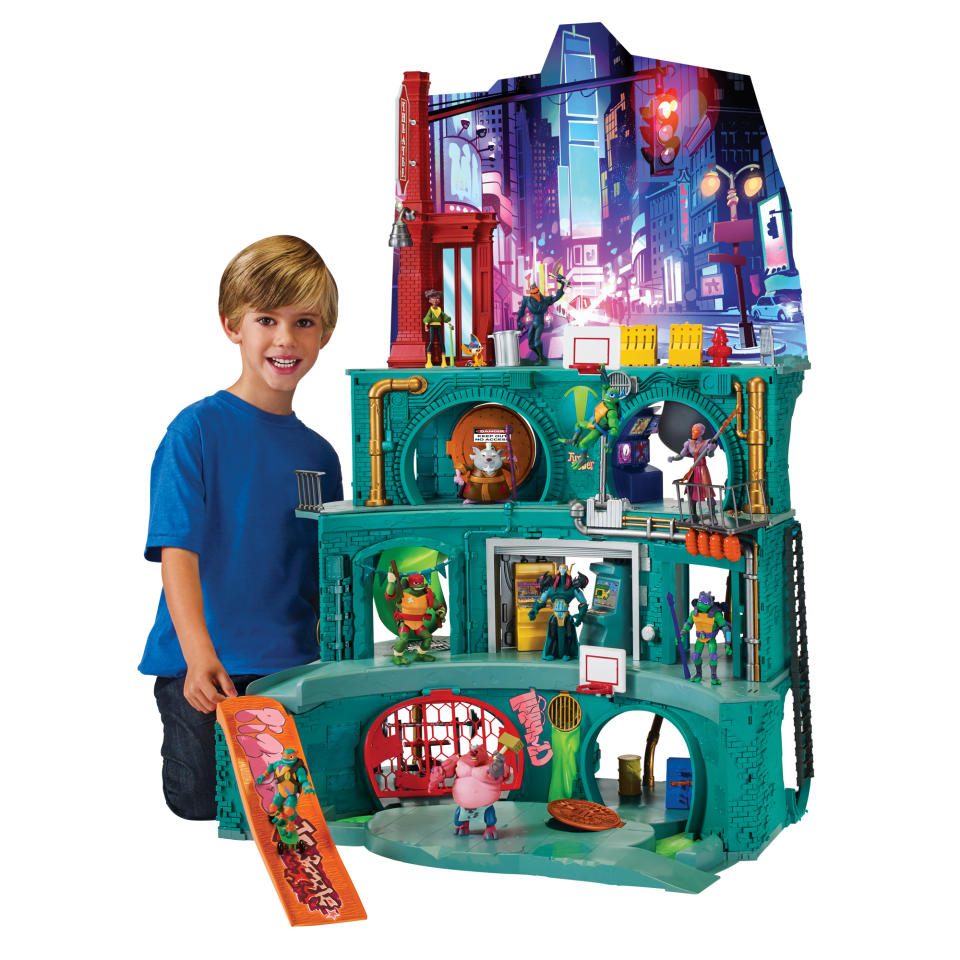 ‘Rise of the Teenage Mutant Ninja Turtles’ Epic Lair Play Set