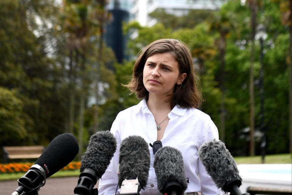 Green Party Drug Law Reform spokesperson Chloe Swarbrick speaks to the media at Albert Park, Aucland on Friday following the referendum resultsGetty Images