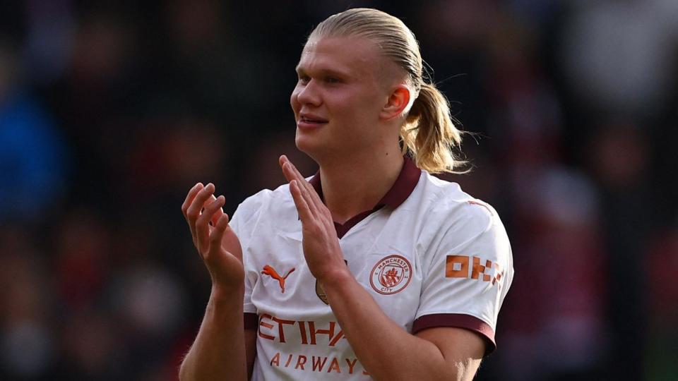 Erling Haaland celebrates his goal