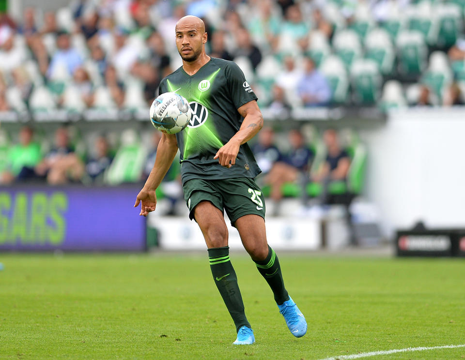 WOLFSBURG, GERMANY - AUGUST 17: John Anthony Brooks of VfL Wolfsburg controls the ball during the Bundesliga match between VfL Wolfsburg and 1. FC Koeln at Volkswagen Arena on August 17, 2019 in Wolfsburg, Germany. (Photo by TF-Images/ Getty Images)