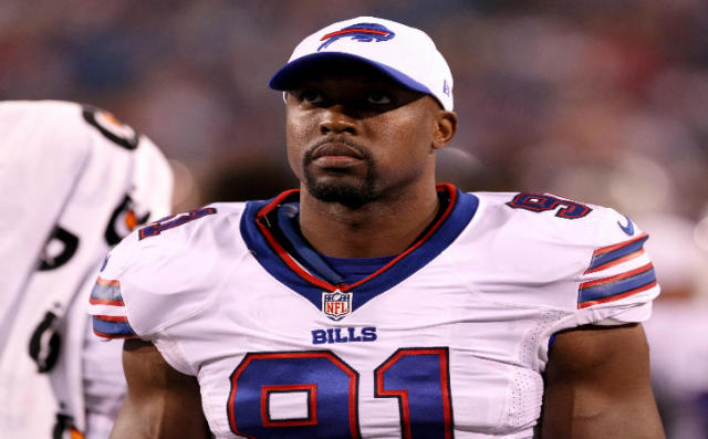 Buffalo Bills' outside linebacker Manny Lawson facing one-game suspension