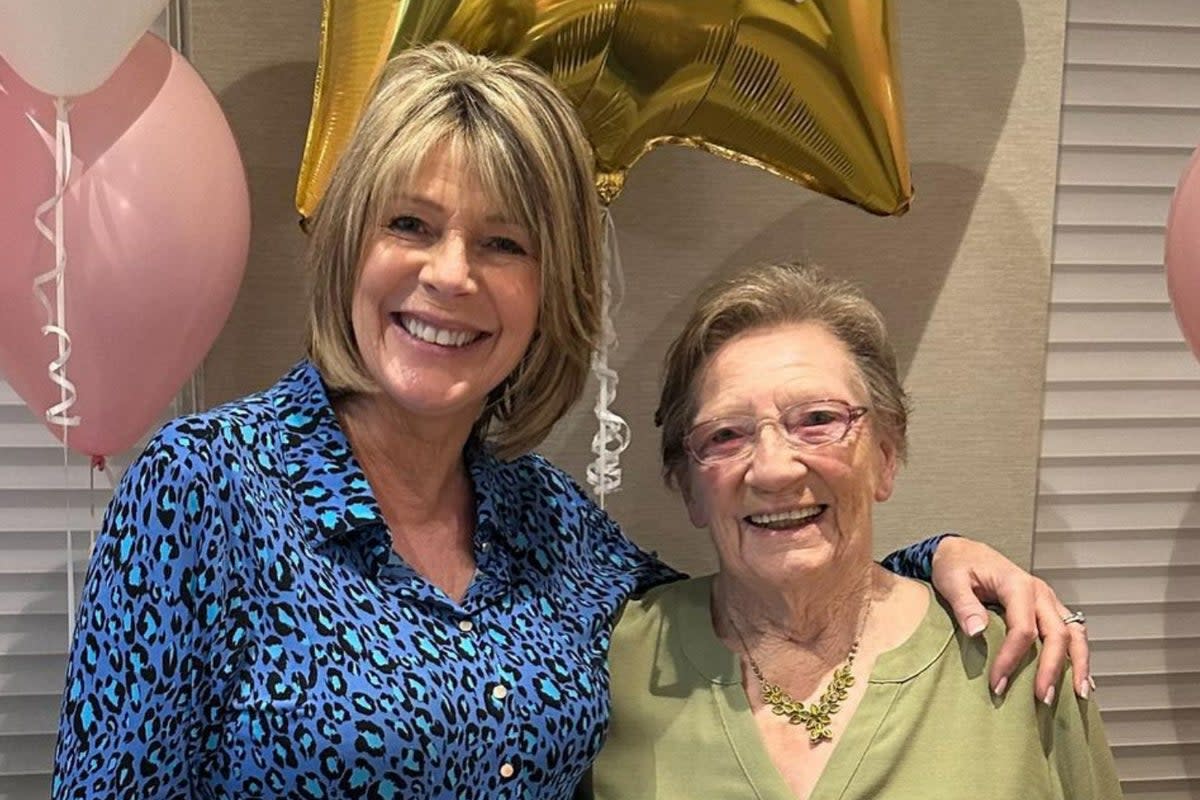 Ruth Langsford (left) has given a health update on her mum Joan (right) (Instagram @ruthlangsford)