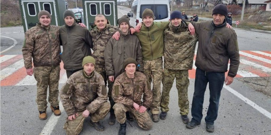 Military personnel freed were defending Mariupol, Chornobyl NPP, and Zmiinyy Island