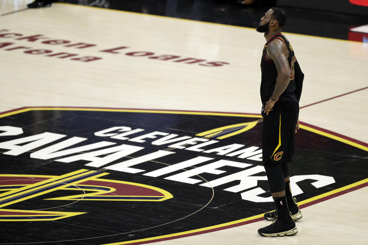 The Cavaliers likely won't know on draft night what LeBron James plans to do this summer ... because LeBron himself reportedly doesn't know. (AP)