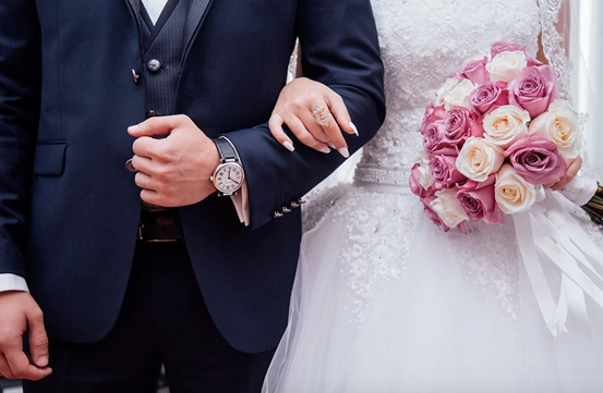 一名女網友表示和男友決定不辦婚禮。（示意圖／翻攝自pixabay）
