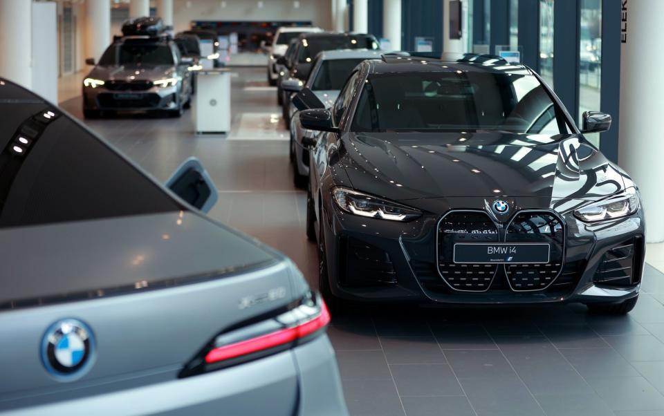 bmw showroom