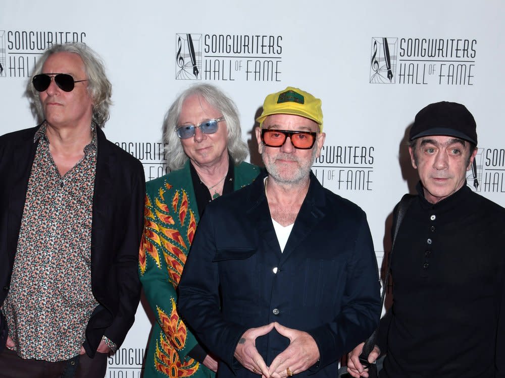 Peter Buck, Mike Mills, Michael Stipe und Bill Berry (v.l.n.r.) beim Event zur Aufnahme in die Songwriters Hall of Fame. (Bild: imago images/ZUMA Press Wire)